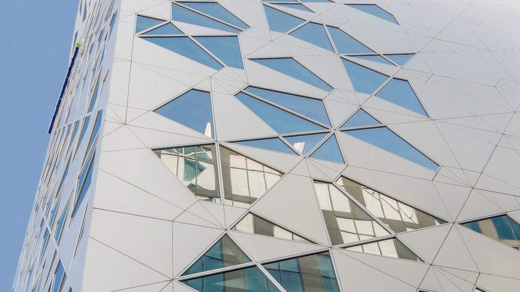 El arte de la fachada cerámica: ayer, hoy y mañana